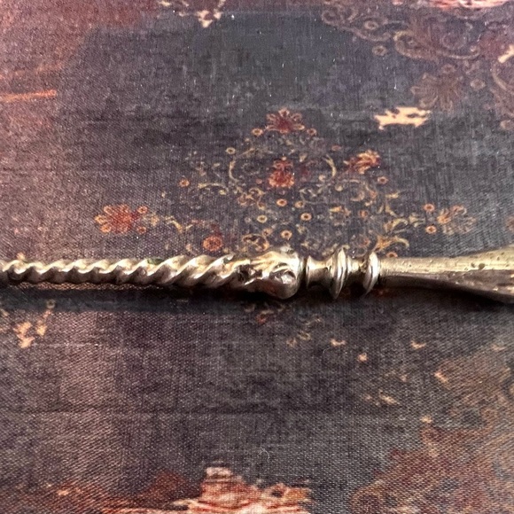 Antique 900 Silver Ornate Serving Fork – Twisted Handle, 7” Long - Picture 4 of 7